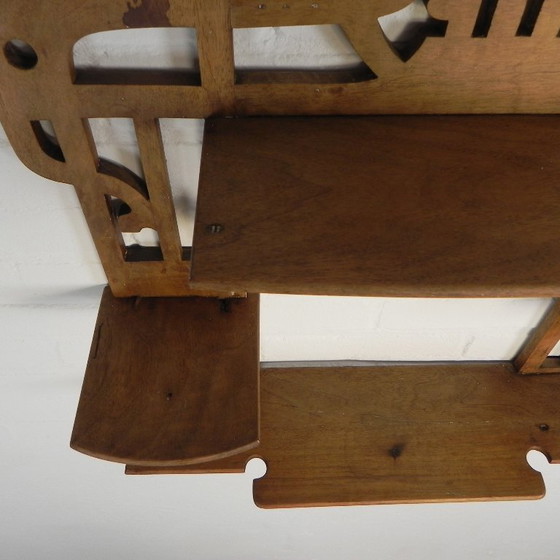 Image 1 of Appendiabiti da parete in stile Liberty, etagere, anni '20