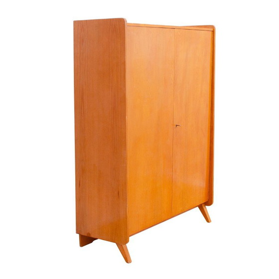 Image 1 of Armoire vintage en hêtre par František Jirák pour Tatra Nábytok, Tchécoslovaquie 1960