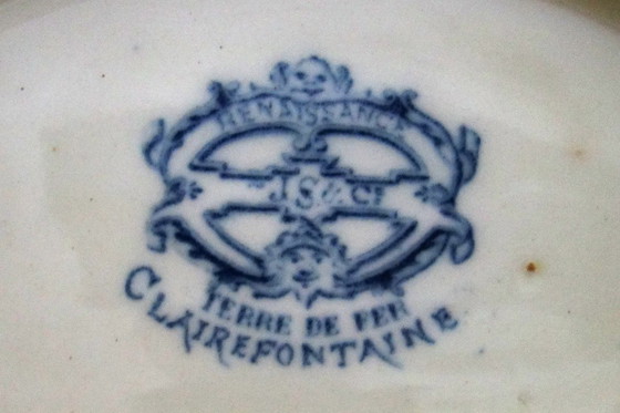 Image 1 of Grande zuppiera rinascimentale in pietra di ferro di Clairefontaine, XIX secolo