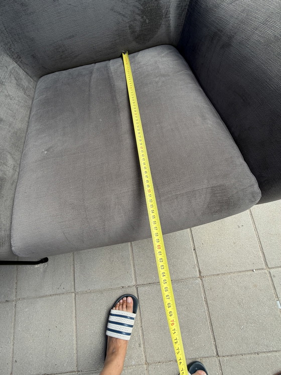 Image 1 of 2 Designer-Sessel aus Samt von Goossens
