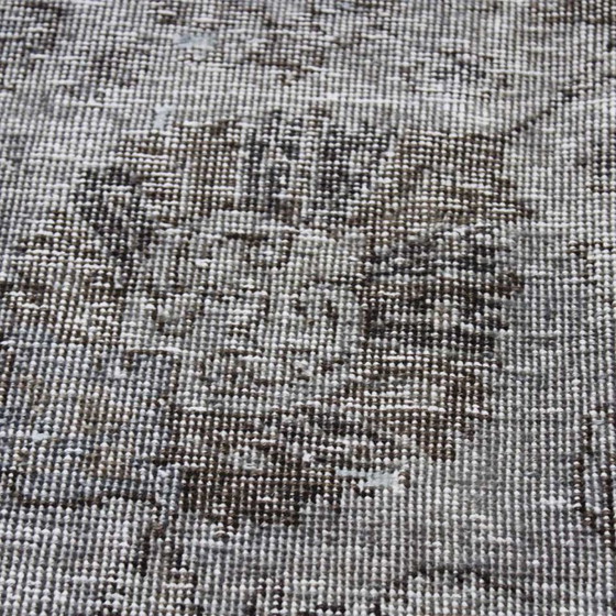 Image 1 of Persian carpet Vintage carpet 520x330