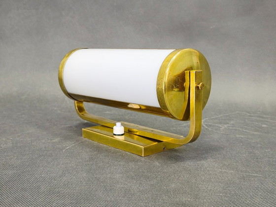 Image 1 of Bauhaus messing wandlamp met verstelbare glazen kap, jaren 1930