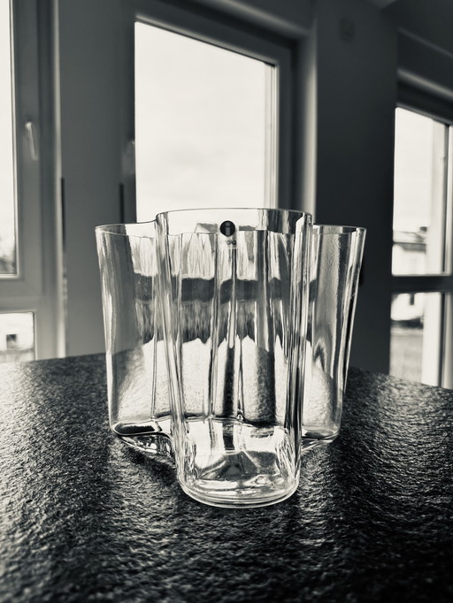 iittala Alvar Aalto Savoy vase / Finland glass transparent