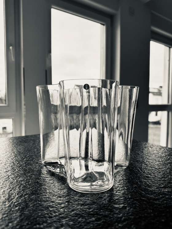 Image 1 of iittala Alvar Aalto Savoy vase / Finland glass transparent
