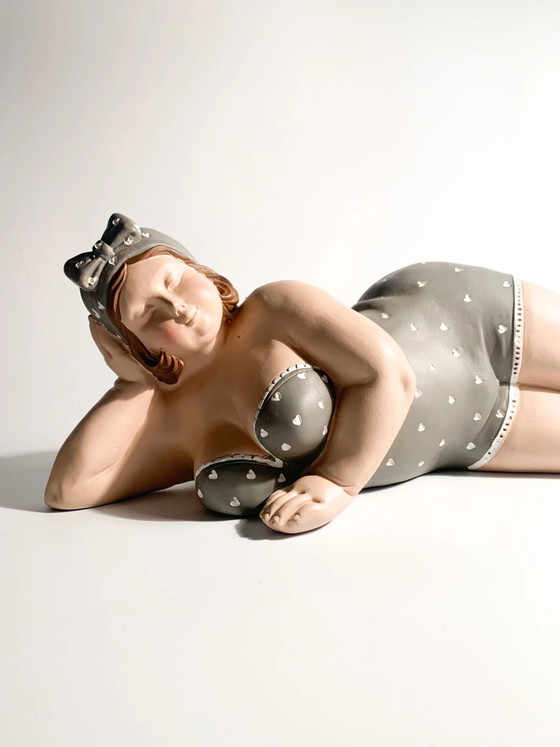 Sculpture de femme allongée attribuée à L'Acquilone, années 2000 (photo 6 of 11)