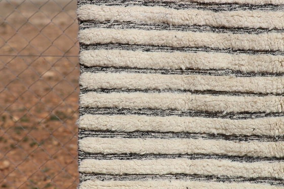 Alfombra bereber de lana natural, tejida a mano al estilo tradicional, tamaño 2/3 m. – Wool (photo 4 of 7)