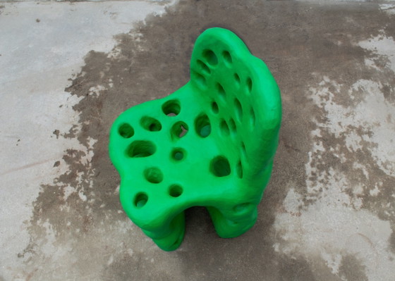 Zion Green Carved Chair – Tom Heywood, Beistellstühle, Wood (photo 4 of 7)