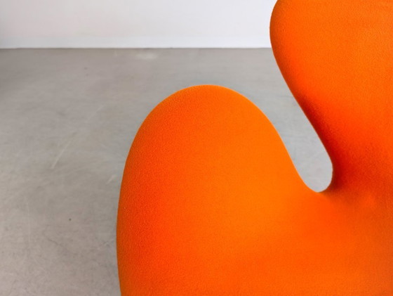 Image 1 of 2x Original Fritz Hansen Swan chair Arne Jacobsen fabric orange