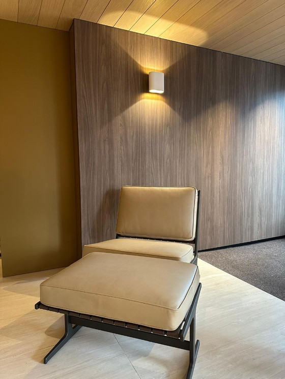 Image 1 of Poltrona + Pouf – modello Paula Molteni & C