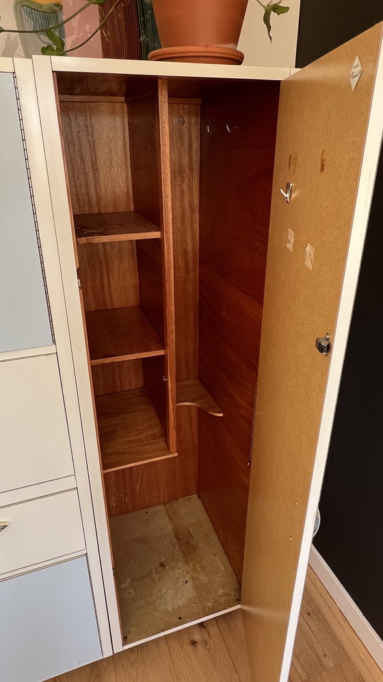 Image 1 of Vintage Original Tielsa Duitse Keukenkast Pastel | Kast