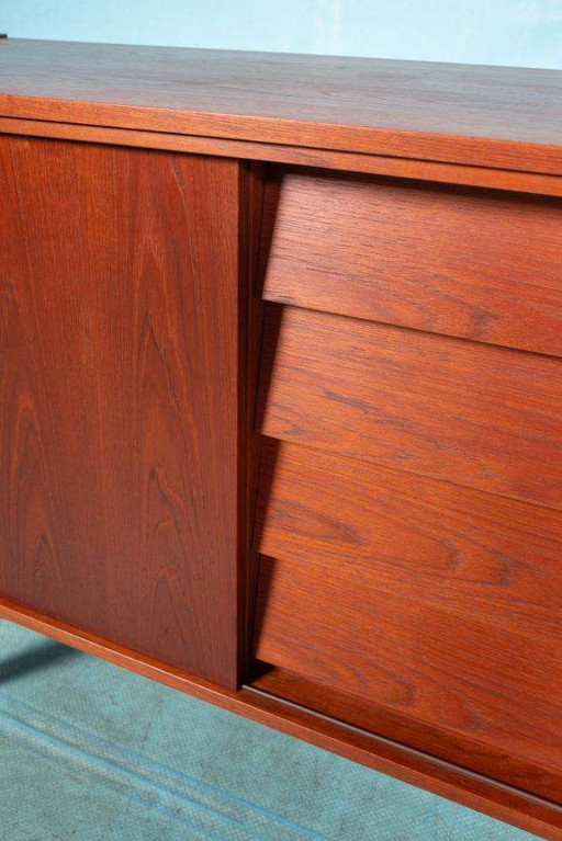 Buffet vintage design en teck rénové Buffet midmod 60s