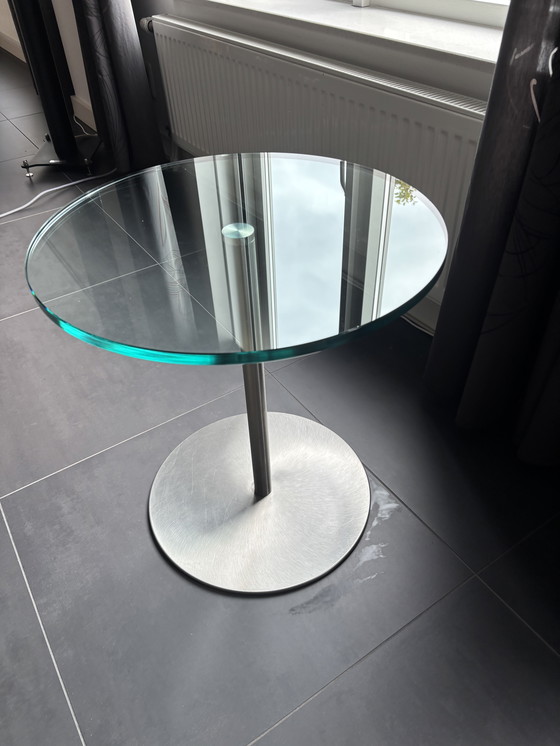 Image 1 of Mesa auxiliar de cristal