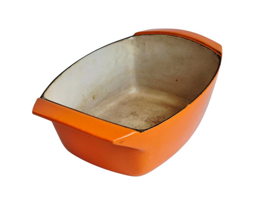 Raymond Loewy "Coquelle" Casserole Dish – Le Creuset, Kitchen accessories, Cast Iron (photo 9 of 15)