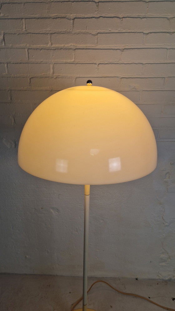 Image 1 of Lampadaire Panthella de Louis Poulsen