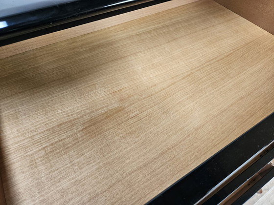 1970er Pierre Cardin Buffetschrank aus schwarz lackiertem Holz – Buffetschränke, Wood, Klassiek (photo 24 of 32)