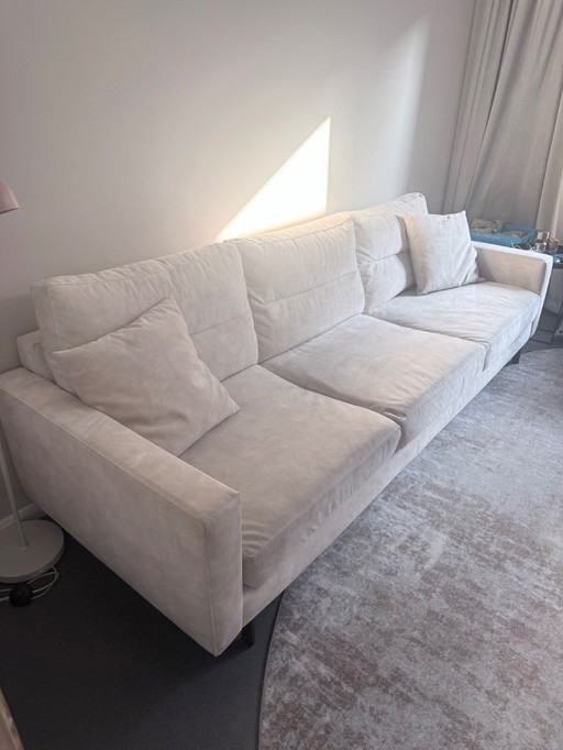 Bellissimo divano Enzo Luca Ombre da 3,5 posti e poggiapiedi – velluto ecrù