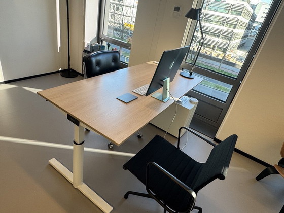 Image 1 of Gispen TM Desk 180x80 cm / Chêne / Hauteur réglable