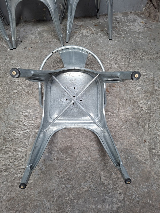 Image 1 of 6 x Tolix A gegalvaniseerd stalen stoelen