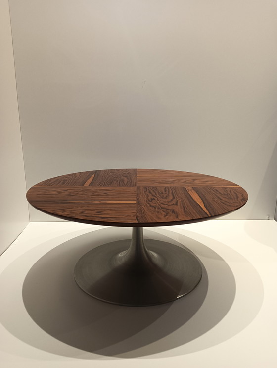 Image 1 of Opal Mobel Tulip Beistelltisch