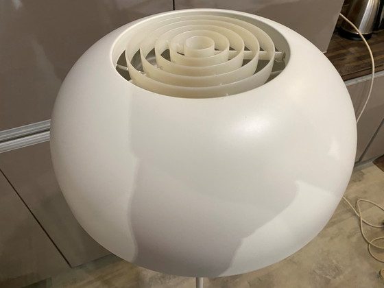 Image 1 of Lampada da terra a forma di fungo Nymane Ikea TYP G1706 in metallo bianco vintage 1990