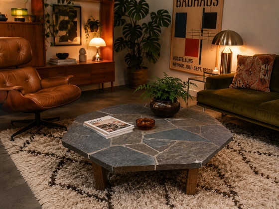 Image 1 of Leistenen vintage tafel gesigneerd 1974