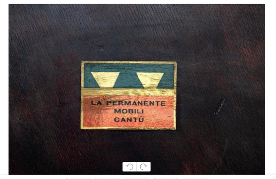 Image 1 of Atribuida a Paolo Buffa Mesa redonda italiana de nogal de mediados de siglo, años 50