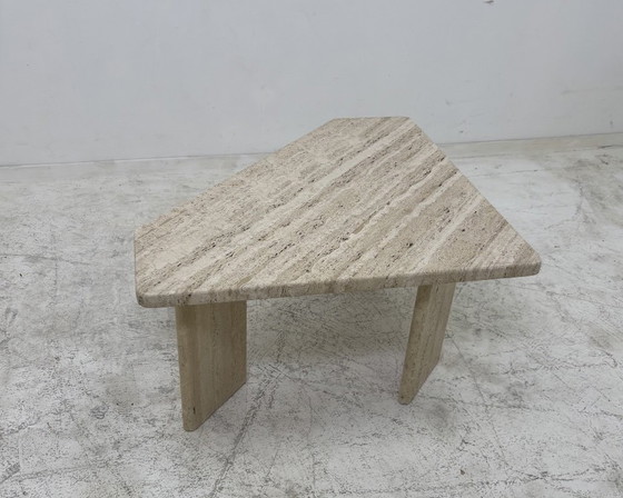 Image 1 of Tavolino da caffè brutalista in marmo e travertino