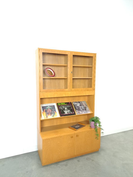 Image 1 of Tall LP display case with glass doors and reading shelf from Sweden