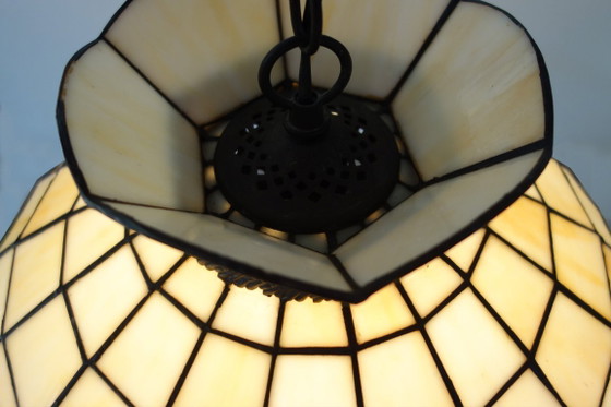 Tiffany style Pendant lamp with fruit motif, 90s, Glass, Metal, Creme (photo 7 of 14)