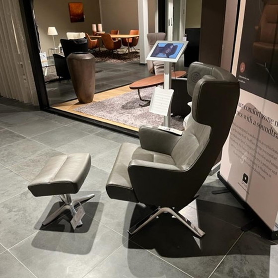 Conform Myplace with sound relaxfauteuil met hocker – Leather (photo 2 of 3)