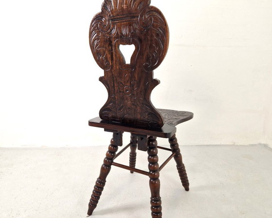 Image 1 of Antique Gothic hall chair Bobbin Legs