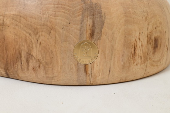 Image 1 of Tabouret/table d'appoint sculpturale, noyer sculpté, pièce unique, Logniture