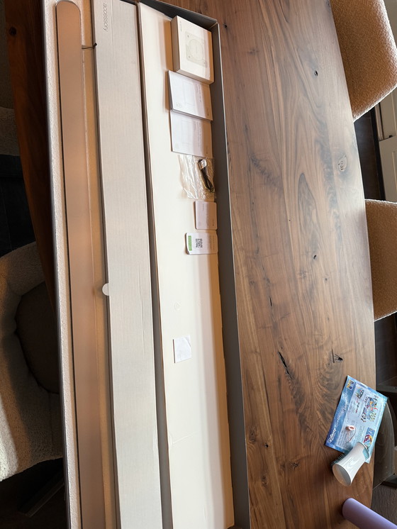 Image 1 of Occhio Mito Volo 140 - Oro Mate / Capota blanca