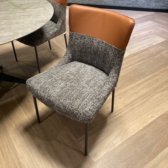 Image 1 of Sedia da pranzo Bert Plantagie Lilac (set di 4)