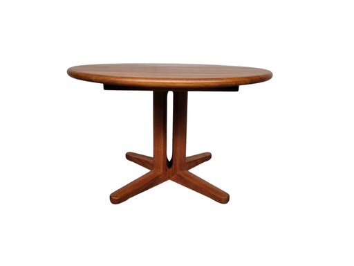 Dyrlund Teak Tafel