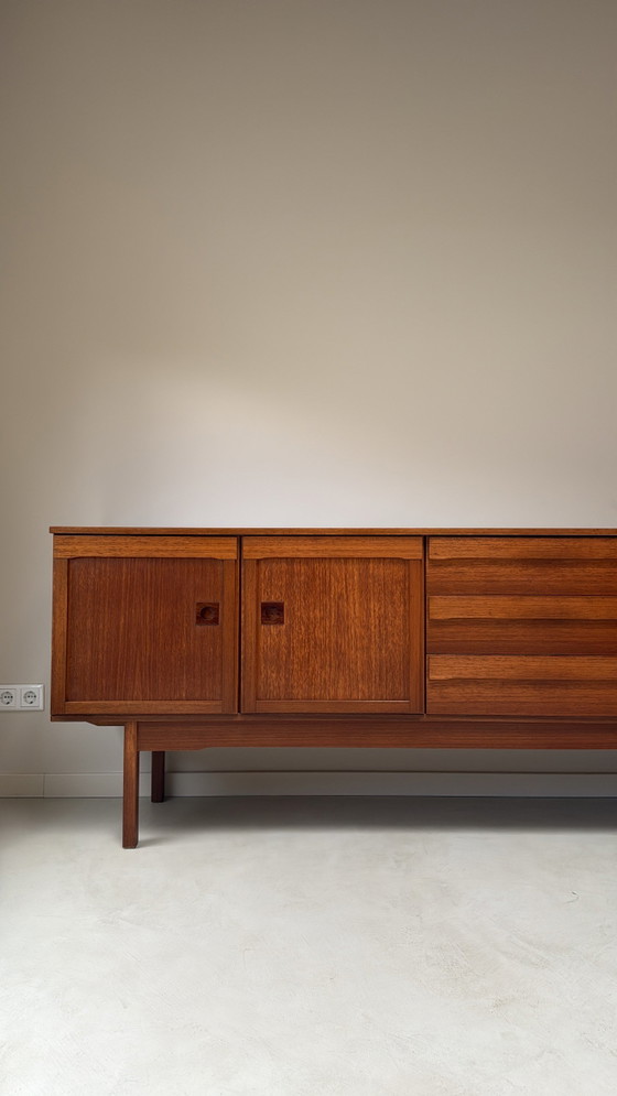 Credenza vintage in legno di teak – Credenze, Wood (photo 5 of 13)