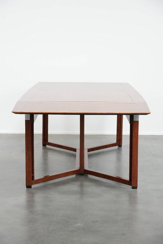 Image 1 of Practical extendable Art Deco design dining table for 6 to 8 people from Schuitema from the Decoforma series