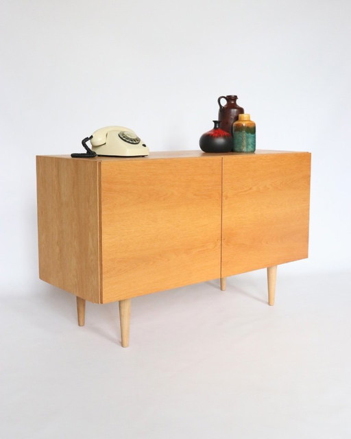 Buffet vintage en chêne, meuble de style danois, style rétro