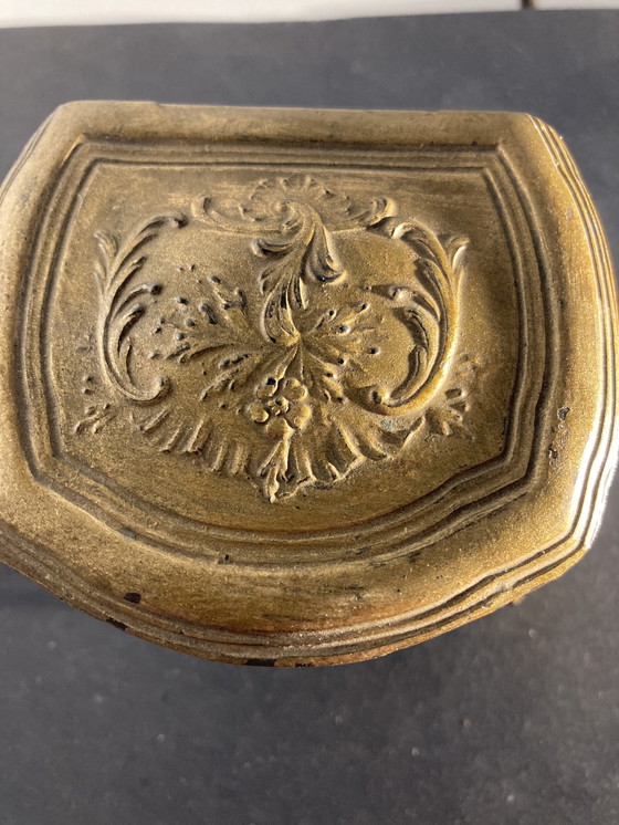 Image 1 of Kleine, antike Schmuckschatulle aus vergoldetem Metall im Stil Louis XV.