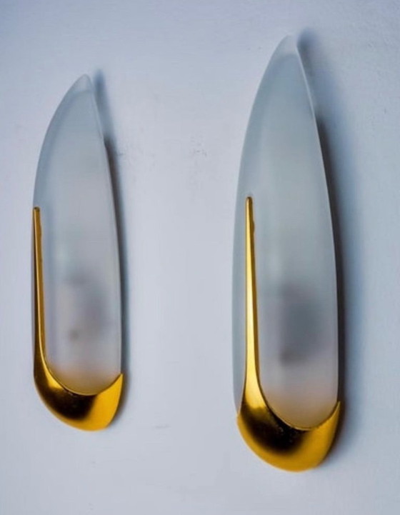 Image 1 of Par de apliques de pared de Idearte, cristal ahumado y metal dorado, España, 1980