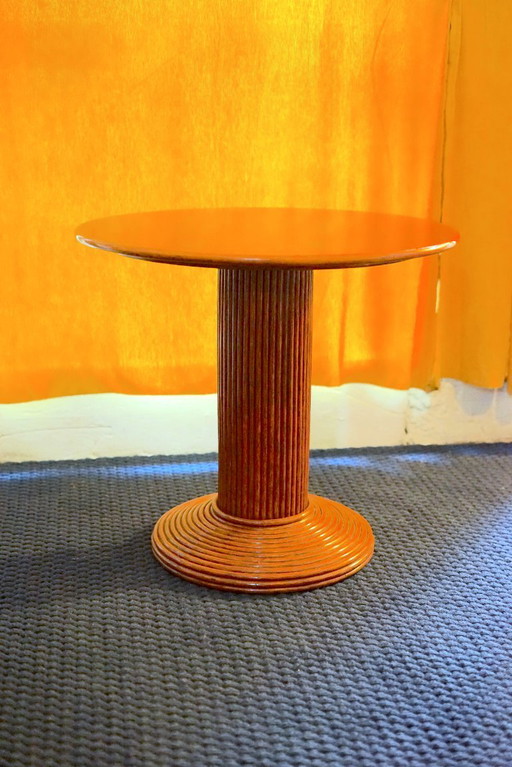Mesa auxiliar redonda / 80cm diámetro x 72cm alto