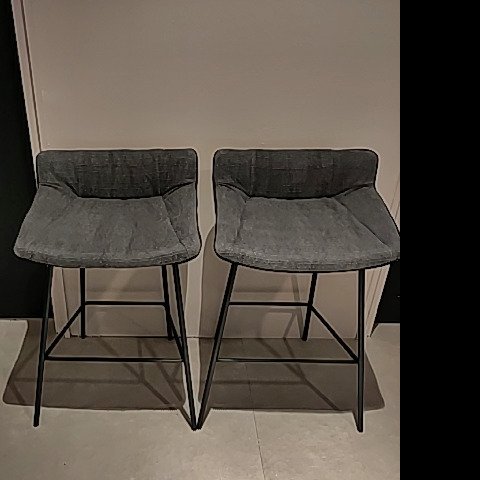 LABEL vandenberg Gustav JR bar stool (set of 2)