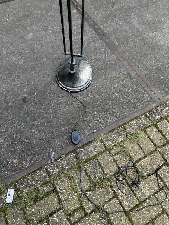 Image 1 of Grote industriële vloerlamp – Flamant – verstelbare arm