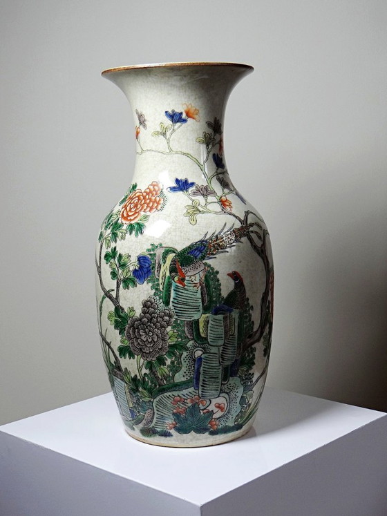 Image 1 of Large Chinese stoneware vase with crackled "Chenghua" glaze, apocryphal, early 20th century