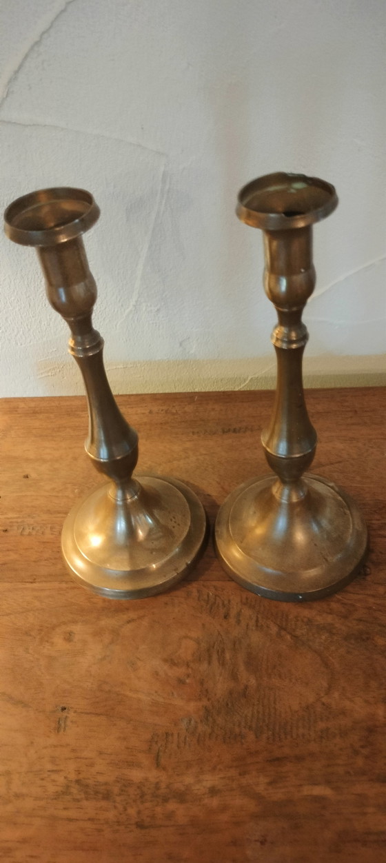 Image 1 of Ensemble de deux chandeliers en laiton, années 1950