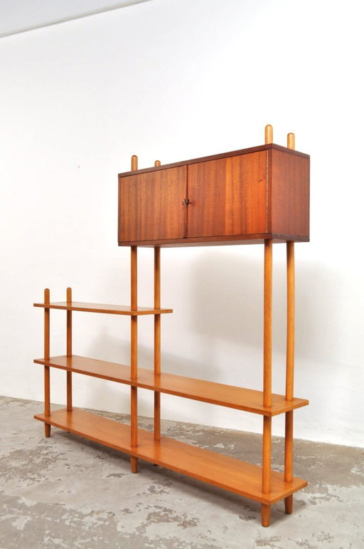 Armario/separador de ambientes de estilo vintage