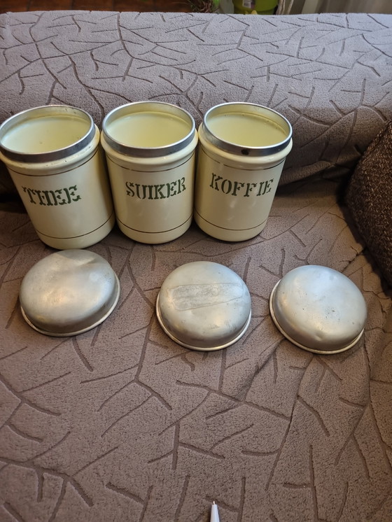 Image 1 of Vintage theebus,koffiebus en suikerbus - klassieke blikken 