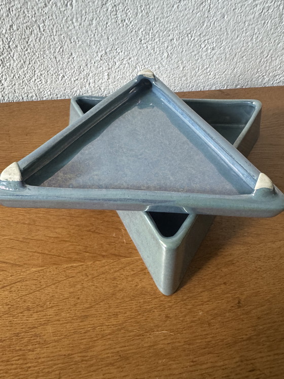 Image 1 of Caja triangular de cerámica Charolles de los años 80