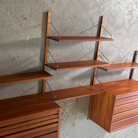 Poul Cadovius Royal System Wall Unit / Modular System – Shelving unit, Wood (photo 5 of 7)