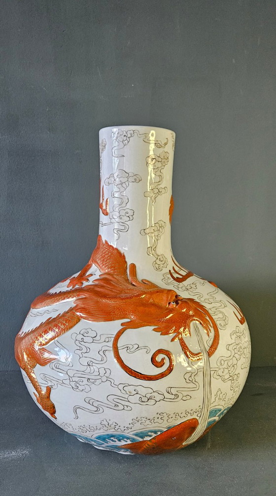 Image 1 of A FAMILLE ROSE PORCELAIN TIANQIUPING VASE
